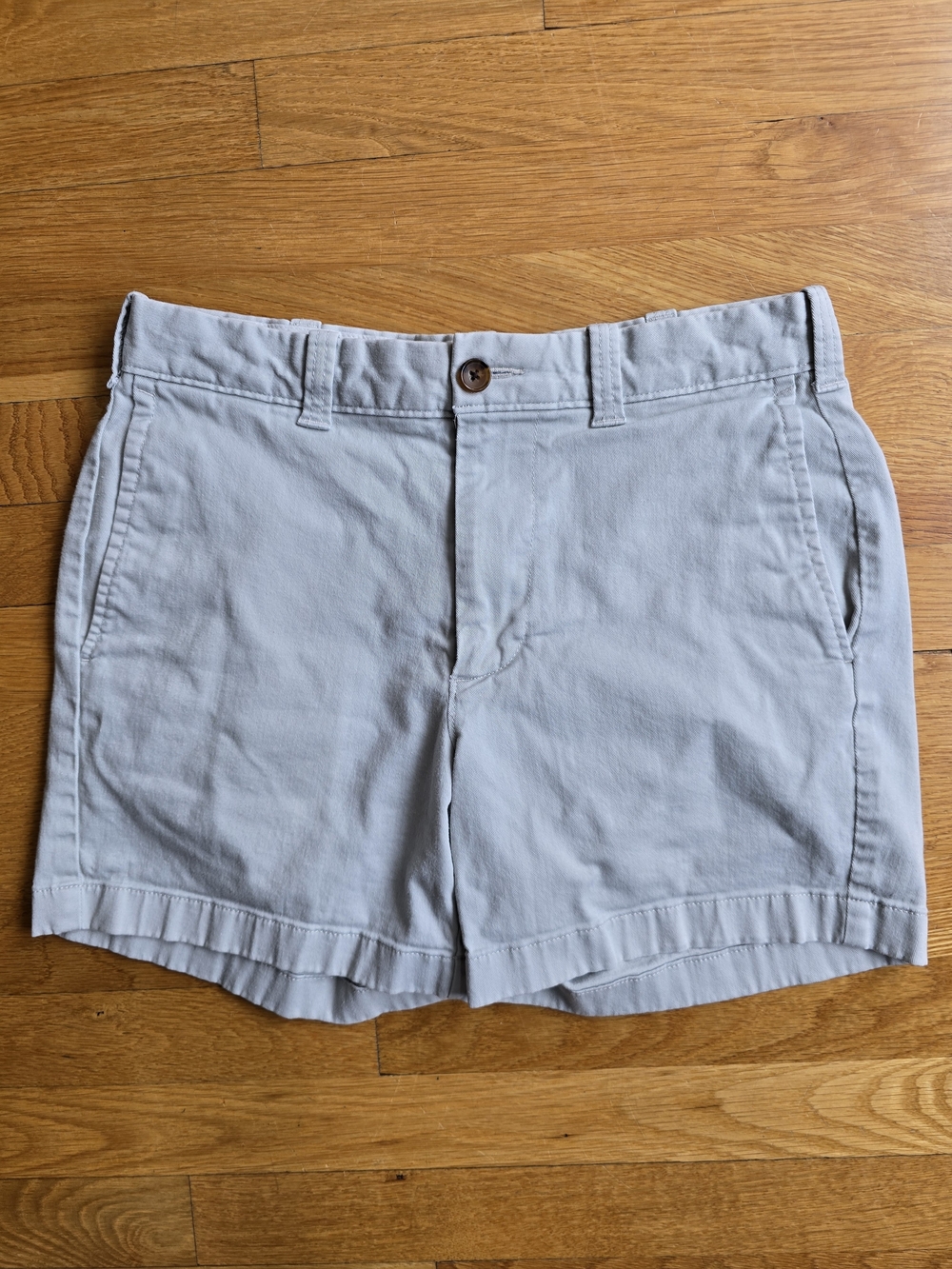 J. Crew Men's Stone Chino Shorts 5" Inseam Size 29
